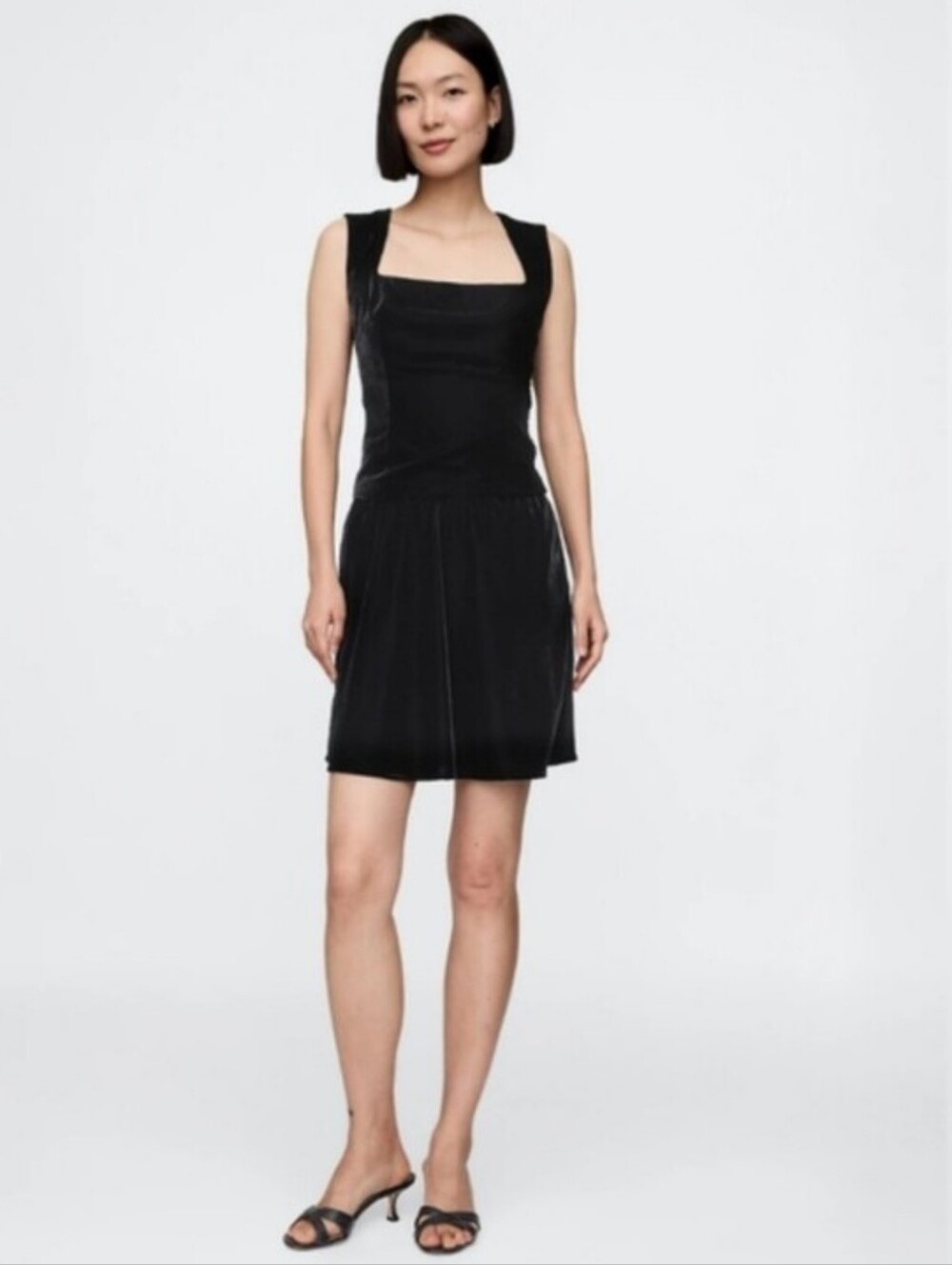 NWT GAP Soft Velvet Black Mini Skirt